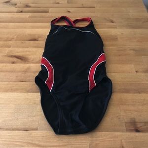 Girls Speedo Swimsuit size 10/26